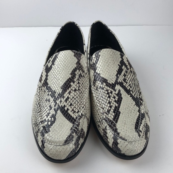 NEW Vince Camuto Jendeya Loafers Flats 7.5 - Picture 2 of 8